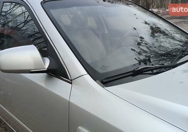 Сірий Кіа Маджентіс, об'ємом двигуна 2 л та пробігом 245 тис. км за 5700 $, фото 12 на Automoto.ua