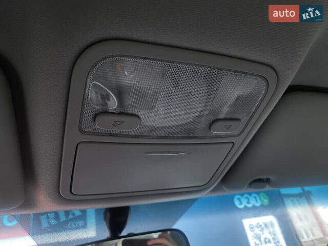 Сірий Кіа Маджентіс, об'ємом двигуна 2 л та пробігом 269 тис. км за 5350 $, фото 36 на Automoto.ua