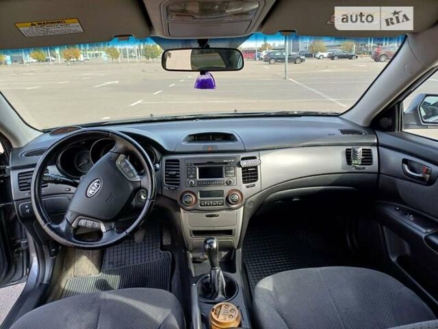 Кіа Маджентіс 2008 у Києві на Automoto.ua Сірий Кіа Маджентіс, об'ємом двигуна 2 л та пробігом 183 тис. км за 5000 $, фото 21 на Automoto.ua