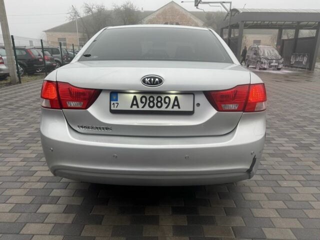 Серый Киа Маджентис, объемом двигателя 2 л и пробегом 266 тыс. км за 6500 $, фото 2 на Automoto.ua