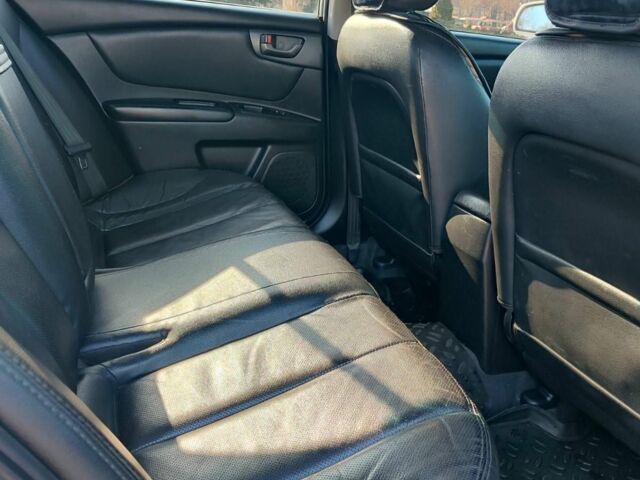 Серый Киа Маджентис, объемом двигателя 2 л и пробегом 185 тыс. км за 7150 $, фото 4 на Automoto.ua