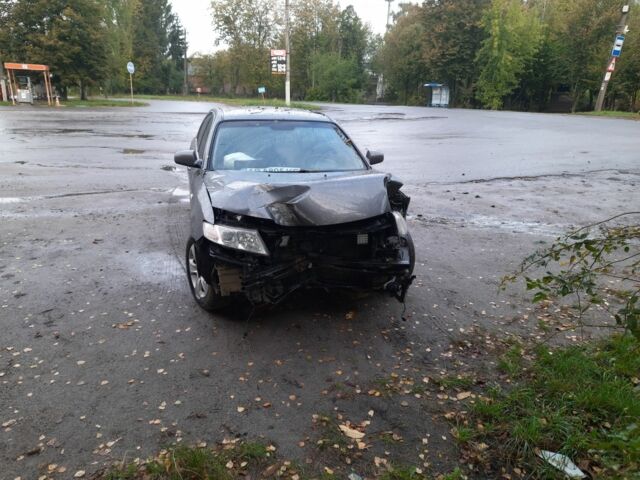 Серый Киа Маджентис, объемом двигателя 2 л и пробегом 267 тыс. км за 2200 $, фото 9 на Automoto.ua