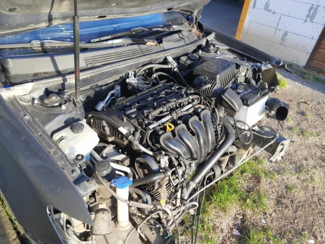 Серый Киа Маджентис, объемом двигателя 2 л и пробегом 267 тыс. км за 2200 $, фото 6 на Automoto.ua