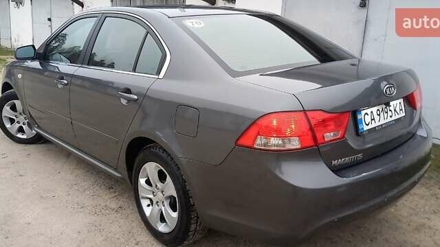 Сірий Кіа Маджентіс, об'ємом двигуна 2 л та пробігом 191 тис. км за 7700 $, фото 4 на Automoto.ua