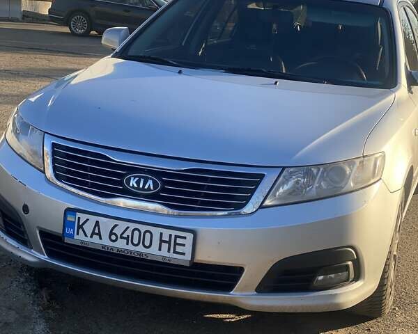 Серый Киа Маджентис, объемом двигателя 2 л и пробегом 316 тыс. км за 6000 $, фото 1 на Automoto.ua