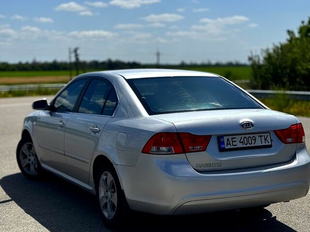 Сірий Кіа Маджентіс, об'ємом двигуна 2 л та пробігом 208 тис. км за 7200 $, фото 7 на Automoto.ua