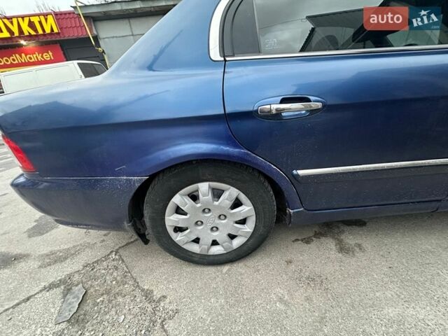 Синий Киа Маджентис, объемом двигателя 2 л и пробегом 256 тыс. км за 2450 $, фото 8 на Automoto.ua