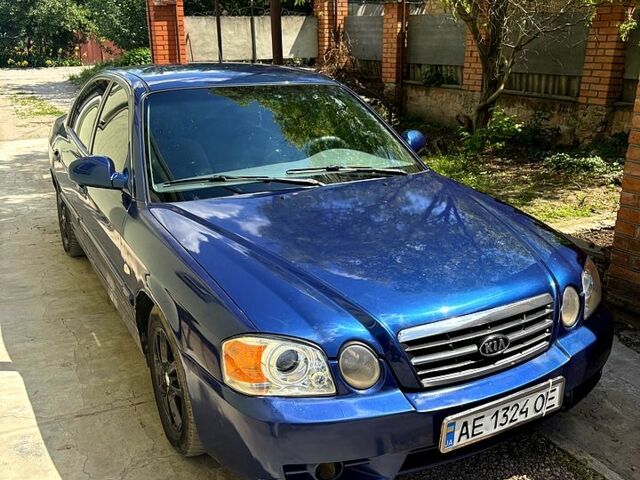 Синій Кіа Маджентіс, об'ємом двигуна 2 л та пробігом 380 тис. км за 2600 $, фото 1 на Automoto.ua