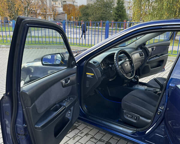 Синий Киа Маджентис, объемом двигателя 1.99 л и пробегом 280 тыс. км за 4700 $, фото 11 на Automoto.ua