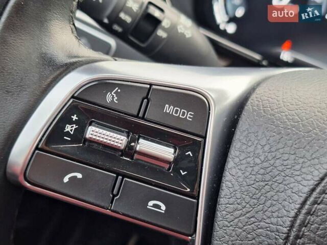Белый Киа Мохаве, объемом двигателя 2.96 л и пробегом 38 тыс. км за 48950 $, фото 32 на Automoto.ua