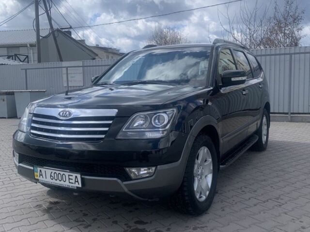 Чорний Кіа Мохаве, об'ємом двигуна 3.8 л та пробігом 129 тис. км за 11800 $, фото 4 на Automoto.ua