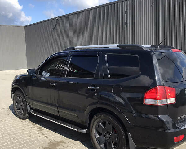 Чорний Кіа Мохаве, об'ємом двигуна 3 л та пробігом 222 тис. км за 12500 $, фото 6 на Automoto.ua