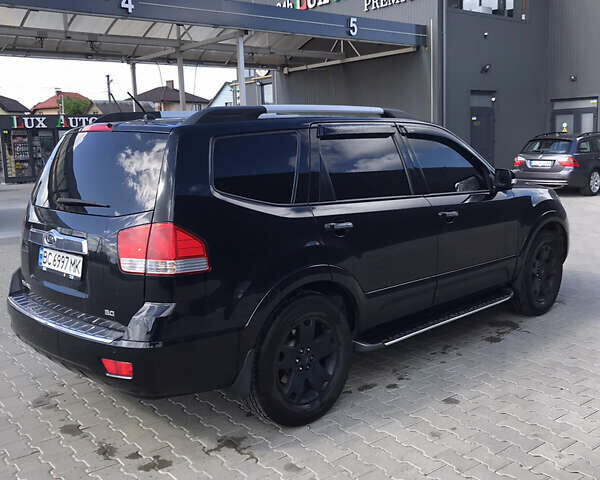 Чорний Кіа Мохаве, об'ємом двигуна 3 л та пробігом 222 тис. км за 12500 $, фото 2 на Automoto.ua