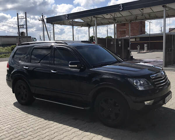 Чорний Кіа Мохаве, об'ємом двигуна 3 л та пробігом 222 тис. км за 12500 $, фото 5 на Automoto.ua