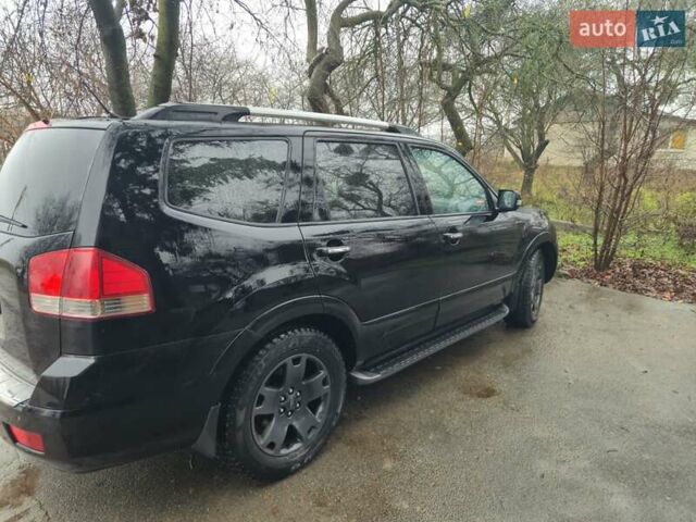Чорний Кіа Мохаве, об'ємом двигуна 3.78 л та пробігом 296 тис. км за 13700 $, фото 4 на Automoto.ua