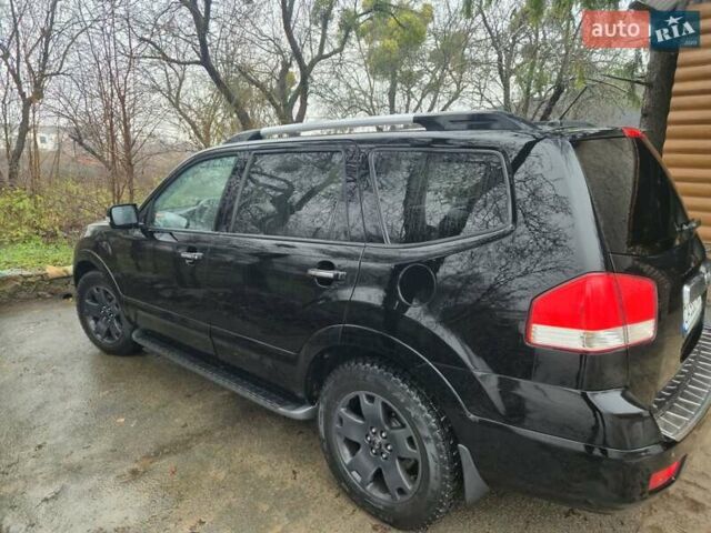 Чорний Кіа Мохаве, об'ємом двигуна 3.78 л та пробігом 296 тис. км за 13700 $, фото 2 на Automoto.ua