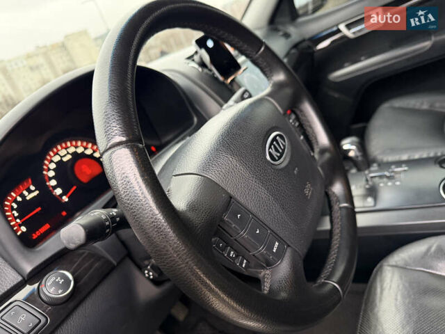 Чорний Кіа Мохаве, об'ємом двигуна 2.96 л та пробігом 232 тис. км за 14500 $, фото 10 на Automoto.ua