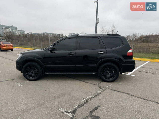 Чорний Кіа Мохаве, об'ємом двигуна 2.96 л та пробігом 232 тис. км за 14500 $, фото 5 на Automoto.ua