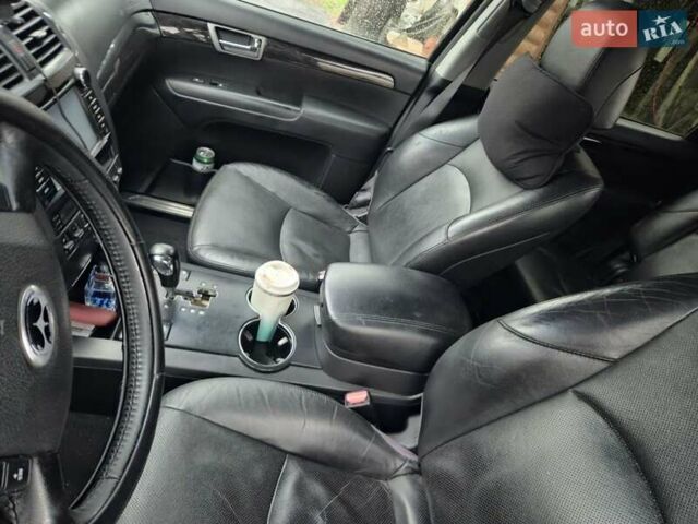 Чорний Кіа Мохаве, об'ємом двигуна 3.78 л та пробігом 296 тис. км за 13700 $, фото 15 на Automoto.ua