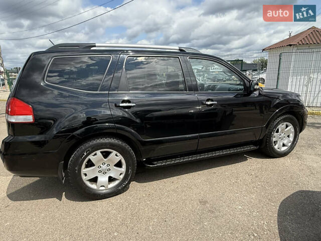 Чорний Кіа Мохаве, об'ємом двигуна 2.96 л та пробігом 318 тис. км за 13490 $, фото 8 на Automoto.ua