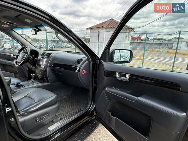 Чорний Кіа Мохаве, об'ємом двигуна 2.96 л та пробігом 318 тис. км за 13490 $, фото 23 на Automoto.ua