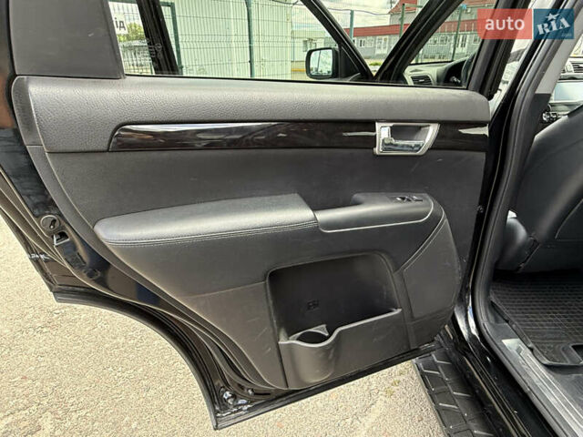 Чорний Кіа Мохаве, об'ємом двигуна 2.96 л та пробігом 318 тис. км за 13490 $, фото 14 на Automoto.ua
