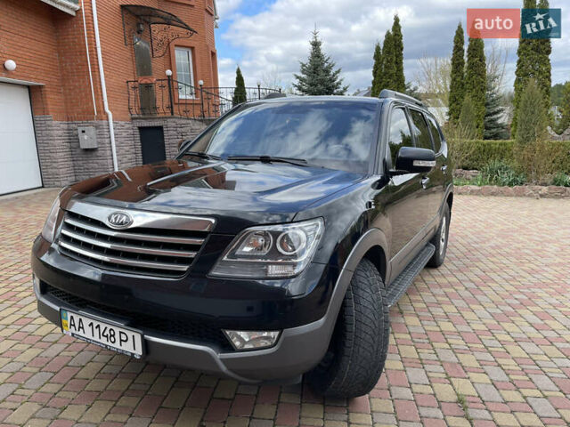 Черный Киа Мохаве, объемом двигателя 2.96 л и пробегом 198 тыс. км за 14799 $, фото 3 на Automoto.ua