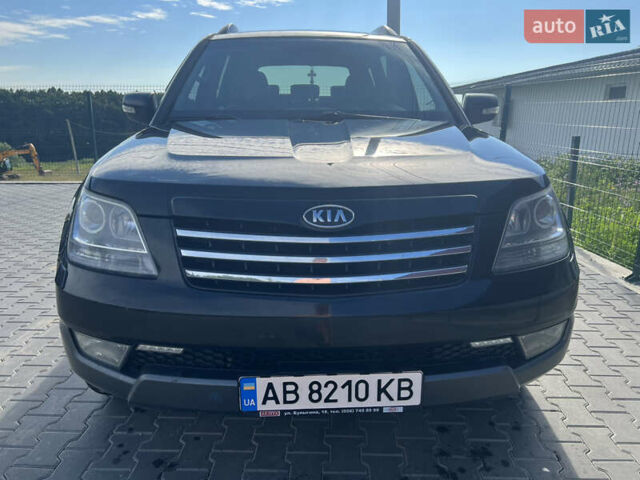 Чорний Кіа Мохаве, об'ємом двигуна 3 л та пробігом 309 тис. км за 13500 $, фото 2 на Automoto.ua