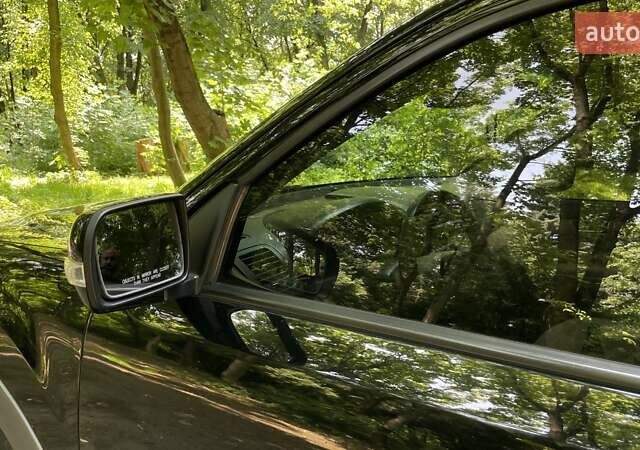 Черный Киа Мохаве, объемом двигателя 2.96 л и пробегом 315 тыс. км за 12500 $, фото 24 на Automoto.ua