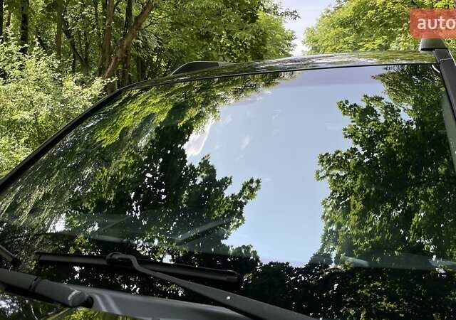 Черный Киа Мохаве, объемом двигателя 2.96 л и пробегом 315 тыс. км за 12500 $, фото 27 на Automoto.ua