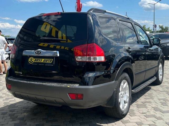 Черный Киа Мохаве, объемом двигателя 3 л и пробегом 194 тыс. км за 13990 $, фото 6 на Automoto.ua