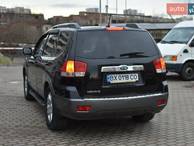Черный Киа Мохаве, объемом двигателя 2.96 л и пробегом 160 тыс. км за 15500 $, фото 1 на Automoto.ua