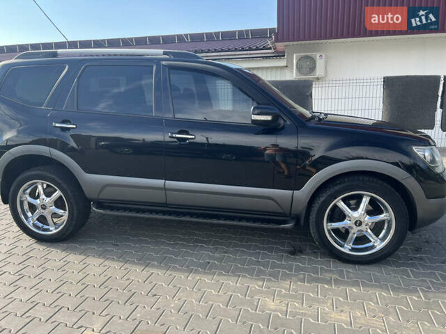 Чорний Кіа Мохаве, об'ємом двигуна 3 л та пробігом 309 тис. км за 13500 $, фото 4 на Automoto.ua