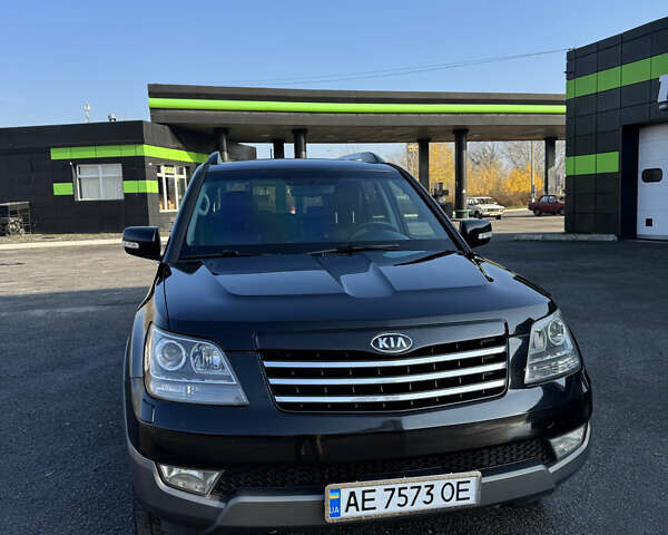 Черный Киа Мохаве, объемом двигателя 2.96 л и пробегом 143 тыс. км за 15900 $, фото 1 на Automoto.ua