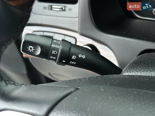 Черный Киа Мохаве, объемом двигателя 2.96 л и пробегом 188 тыс. км за 23500 $, фото 55 на Automoto.ua