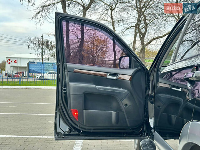 Черный Киа Мохаве, объемом двигателя 2.96 л и пробегом 188 тыс. км за 23500 $, фото 42 на Automoto.ua