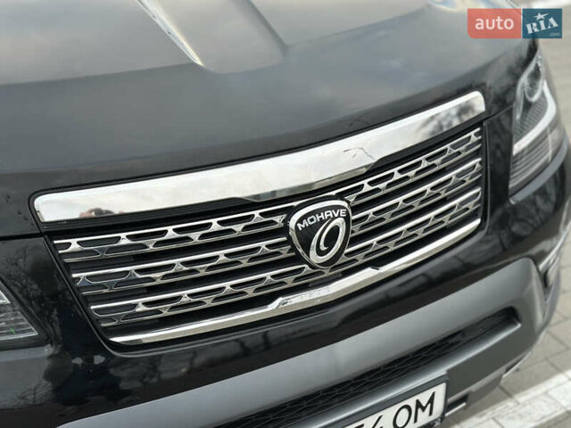 Черный Киа Мохаве, объемом двигателя 2.96 л и пробегом 188 тыс. км за 23500 $, фото 16 на Automoto.ua