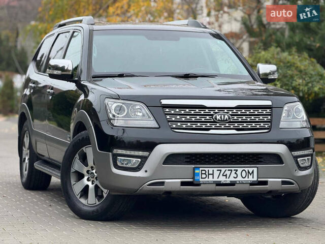 Черный Киа Мохаве, объемом двигателя 2.96 л и пробегом 190 тыс. км за 16900 $, фото 5 на Automoto.ua
