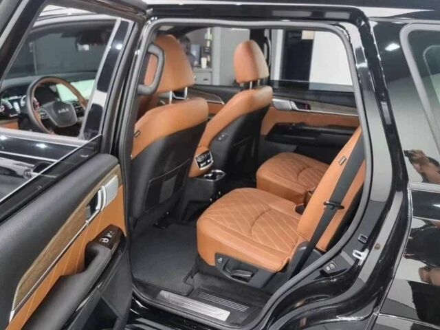 Черный Киа Мохаве, объемом двигателя 3 л и пробегом 36 тыс. км за 35000 $, фото 11 на Automoto.ua