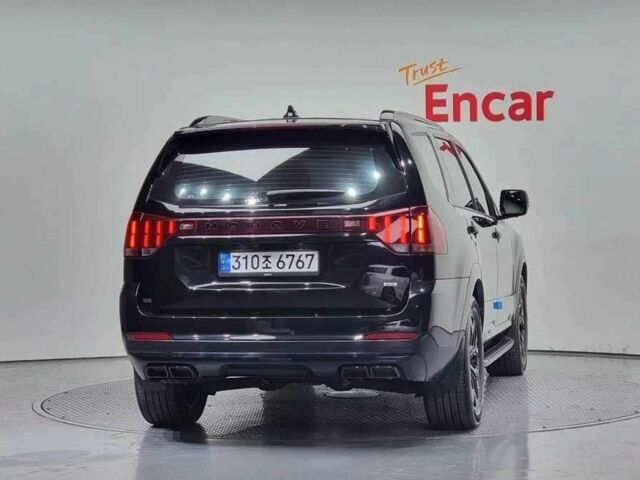 Черный Киа Мохаве, объемом двигателя 3 л и пробегом 36 тыс. км за 35000 $, фото 3 на Automoto.ua