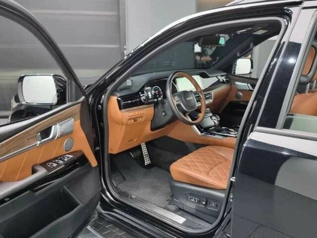 Черный Киа Мохаве, объемом двигателя 3 л и пробегом 36 тыс. км за 35000 $, фото 5 на Automoto.ua