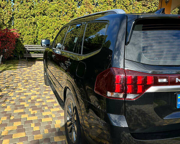 Чорний Кіа Мохаве, об'ємом двигуна 2.96 л та пробігом 23 тис. км за 53000 $, фото 18 на Automoto.ua