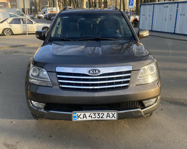 Коричневый Киа Мохаве, объемом двигателя 2.96 л и пробегом 255 тыс. км за 11199 $, фото 4 на Automoto.ua