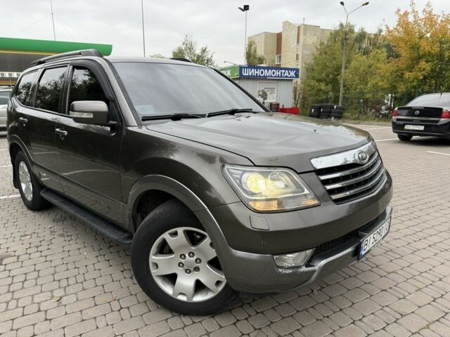 Коричневый Киа Мохаве, объемом двигателя 3 л и пробегом 264 тыс. км за 12800 $, фото 1 на Automoto.ua