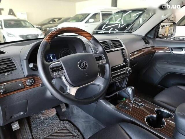 Киа Мохаве, объемом двигателя 3 л и пробегом 181 тыс. км за 25900 $, фото 18 на Automoto.ua