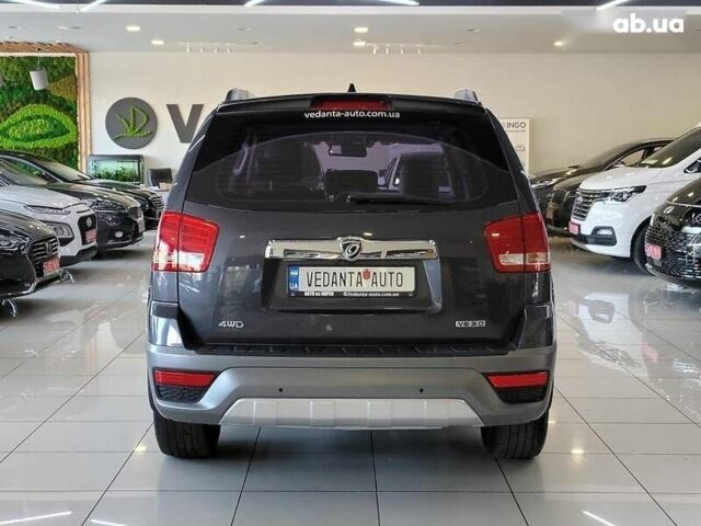 Киа Мохаве, объемом двигателя 3 л и пробегом 181 тыс. км за 25900 $, фото 4 на Automoto.ua