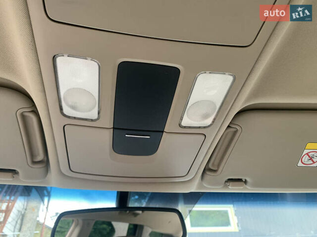 Киа Мохаве, объемом двигателя 2.96 л и пробегом 261 тыс. км за 15000 $, фото 17 на Automoto.ua