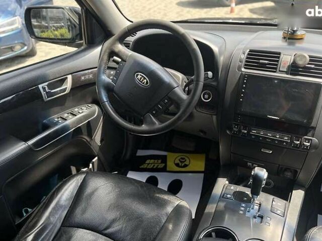 Киа Мохаве, объемом двигателя 3 л и пробегом 194 тыс. км за 13990 $, фото 18 на Automoto.ua