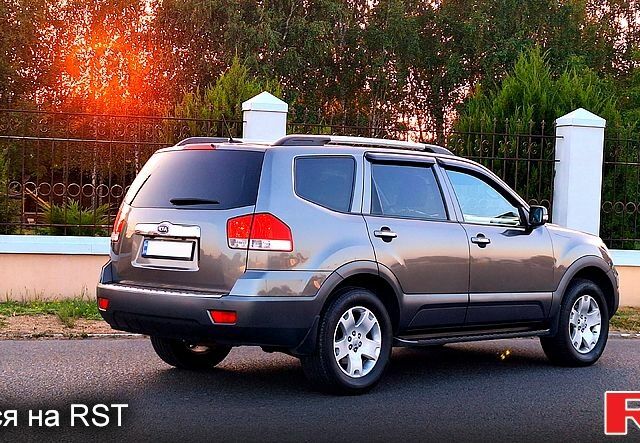 Киа Мохаве, объемом двигателя 3 л и пробегом 189 тыс. км за 13800 $, фото 2 на Automoto.ua