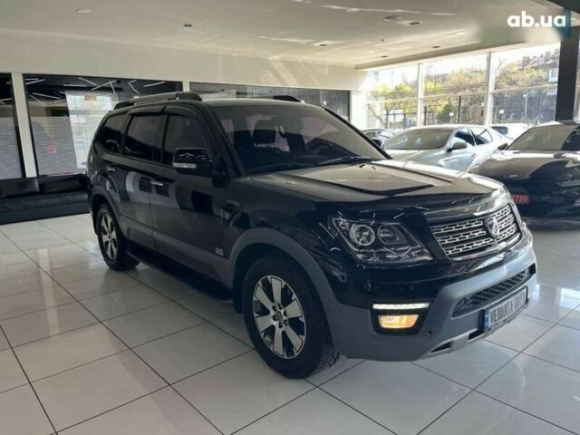 Киа Мохаве, объемом двигателя 3 л и пробегом 187 тыс. км за 24500 $, фото 2 на Automoto.ua